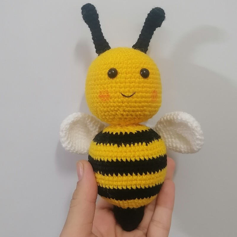 عروسک مدل زنبور شادی دستباف