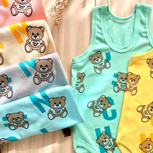 لباس نوزادی و سیسمونی و بچه گانه بچگانه هیوا رکابی زیردکمه سایز یک تا شش طرح خرس توی
