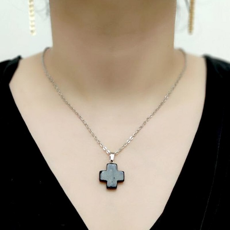 گردنبند زنانه و دخترانه سنگ اونیکس سیاه طرح علامت مثبت با زنجیر دیپلمات استیل نقره ای رنگ ثابت