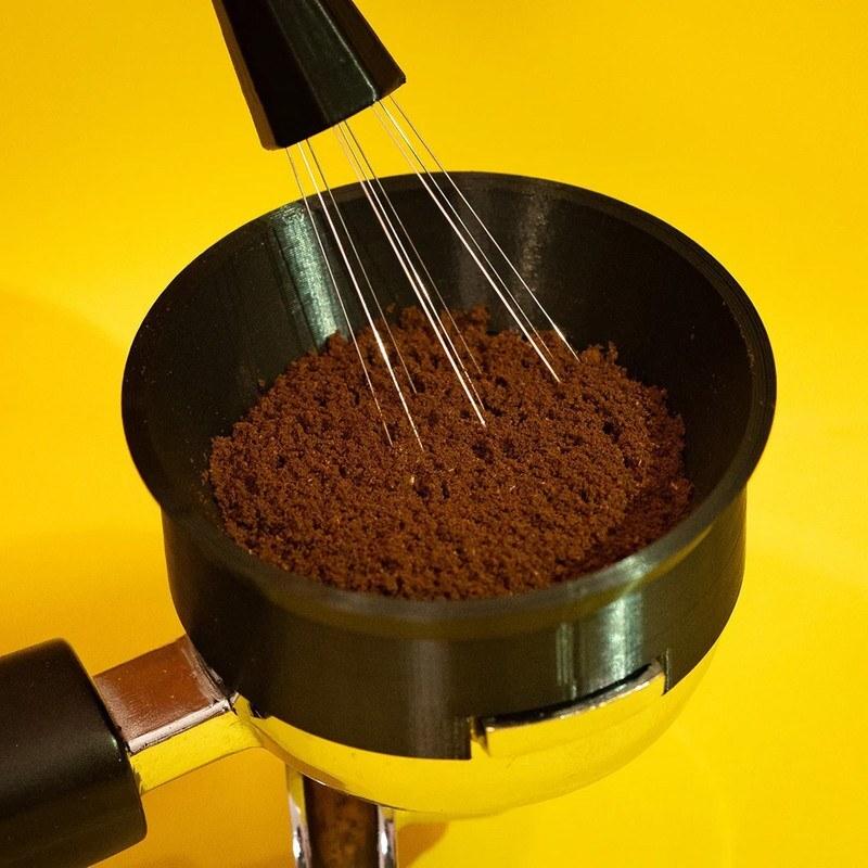 نیدل قهوه 9 سوزن همراه با استند در رنگبندی  با سوزن های قابل تعویض