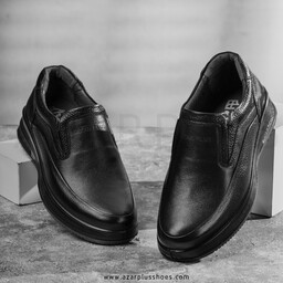 کفش مردانه راحتی تمام چرم طبیعی اصل  طبی رنگ مشکی  مستقیم از تولید کننده مدل شاهان ارسال رایگان6ماه گارنتی بدون واسطه