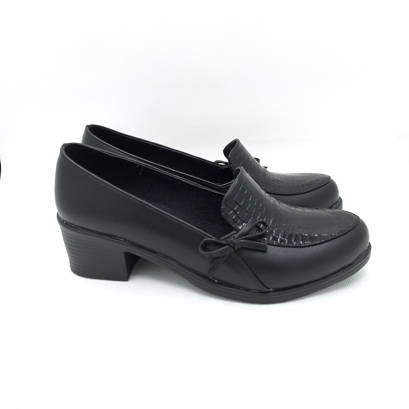 کفش زنانه چرم ورنی براق درجه یک سبک  بادوام33017 رنگ مشکی مدل سه بعدی اداری رسمی راحتی محصول مشهد کفش باسلام 