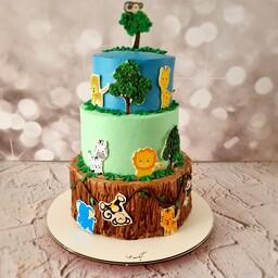 کیک سه طبقه حیوانات جنگل با فیلینگ موز وگردو وکرم شکلاتی ارسال به صورت پس کرایه