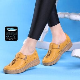 کفش چرم طبیعی زنانه نیکان گام مدل جیران رنگ زرد