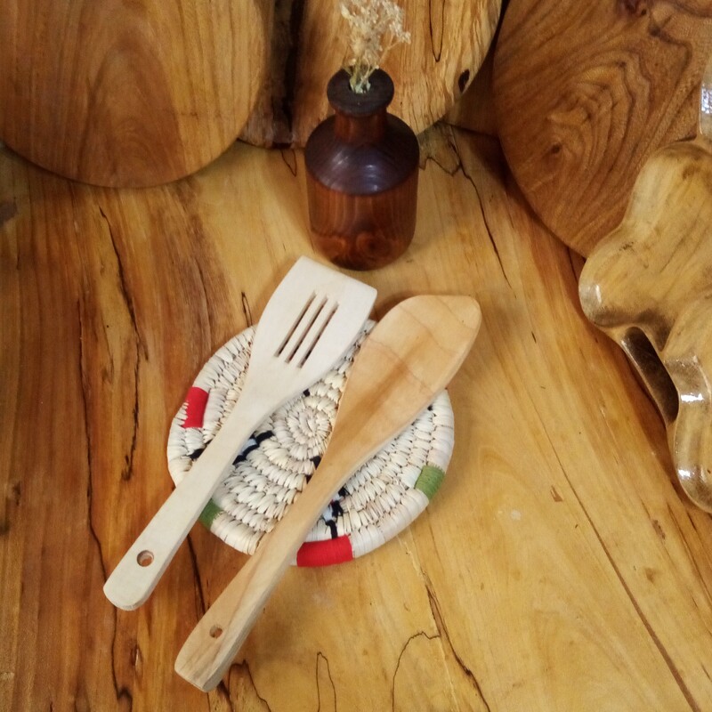 کفگیر چوبی  طرحدار