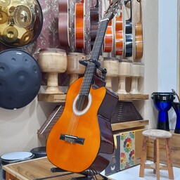 گیتار کینگ طرح  یاماها c70 با کیف ابردار با مضراب رایگان و ضمانت همراه با ارسال رایگان تخفیف ویژه