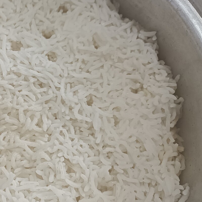 برنج طارم سنگی 10کیلویی اعلا همراه با عطر و طعم عالی