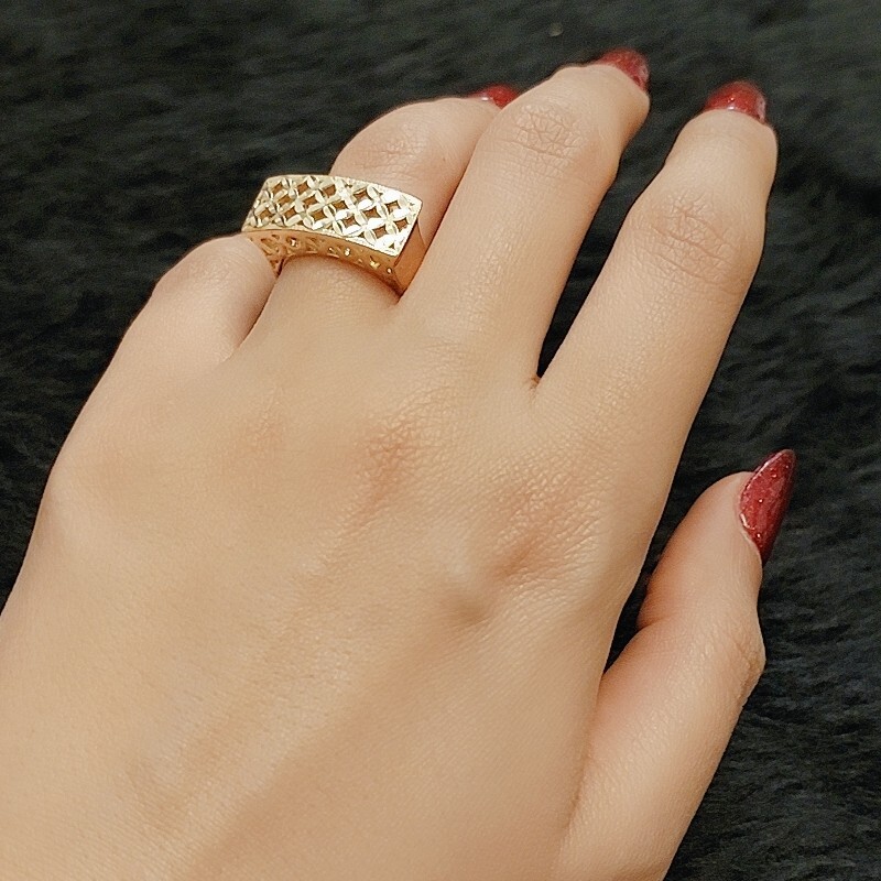 انگشتر زنانه حصیری یا توری ، کاملا مشابه طلا با حک شماره ، استیل رنگ ثابت