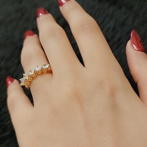 انگشتر یا حلقه زنانه و دخترانه طلایی نگین دار ، در 2 طرح ریز و درشت ، تک سایز (6) ، استیل رنگ ثابت ، کپی طلا 