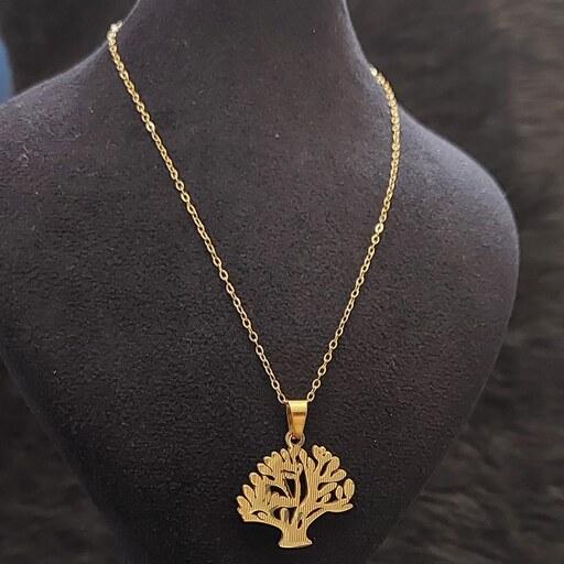 گردنبند طرح درخت طلایی شامل پلاک یا مدال و زنجیر 45 سانتی ، استیل رنگ ثابت
