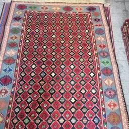 فرش دستبافت گلیم     قالیچه تار و پود پشمی  اندازه 2 در 1.30  جنس تار و پود پشمی