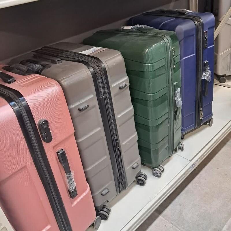 چمدان های خارجی