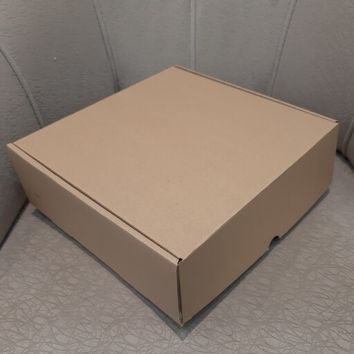 جعبه  بسته بندی 25در25در 8 سانتی متر 