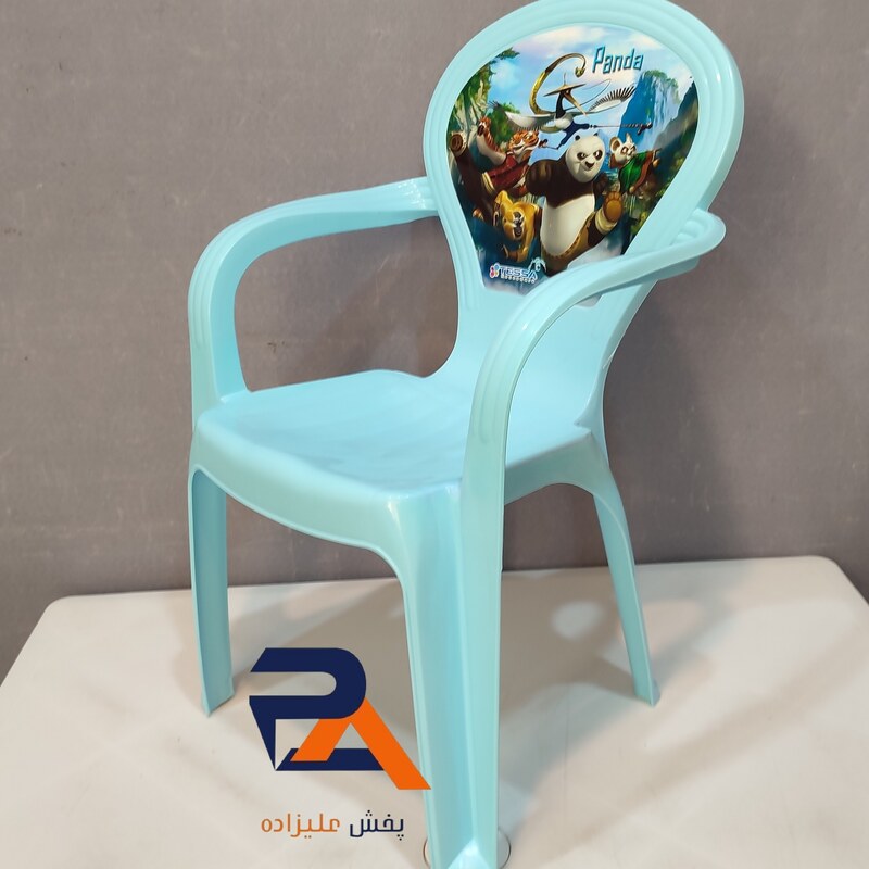 صندلی کودک از برند تسا پلاستیک تهیه شده از مواد نو با کیفیت عالی و مقاوم صندلی کودک عکسدار 