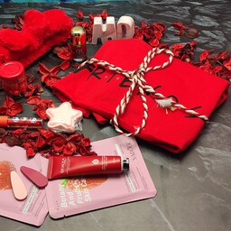 باکس هدیه ولنتاین دخترانه و زنانه آرایشی و لوازم التحریر رنگی اقتصادی 599 تومنی