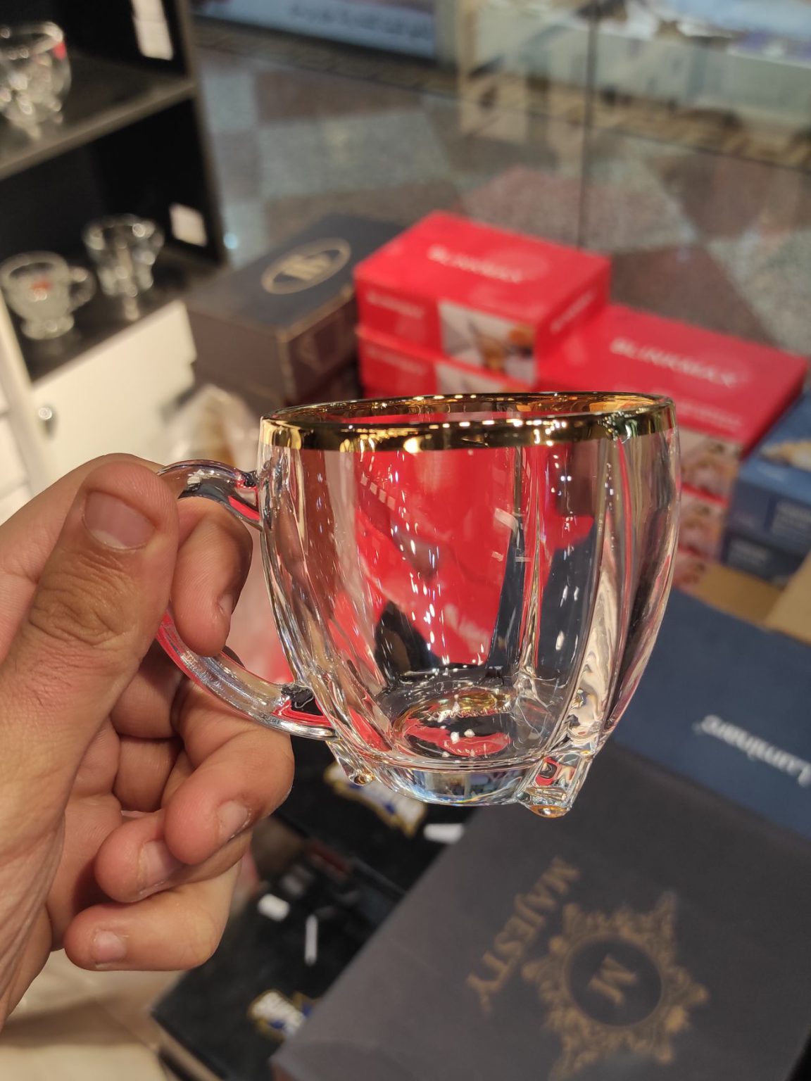 فنجان سلتیک لب طلا بلینک مکس  