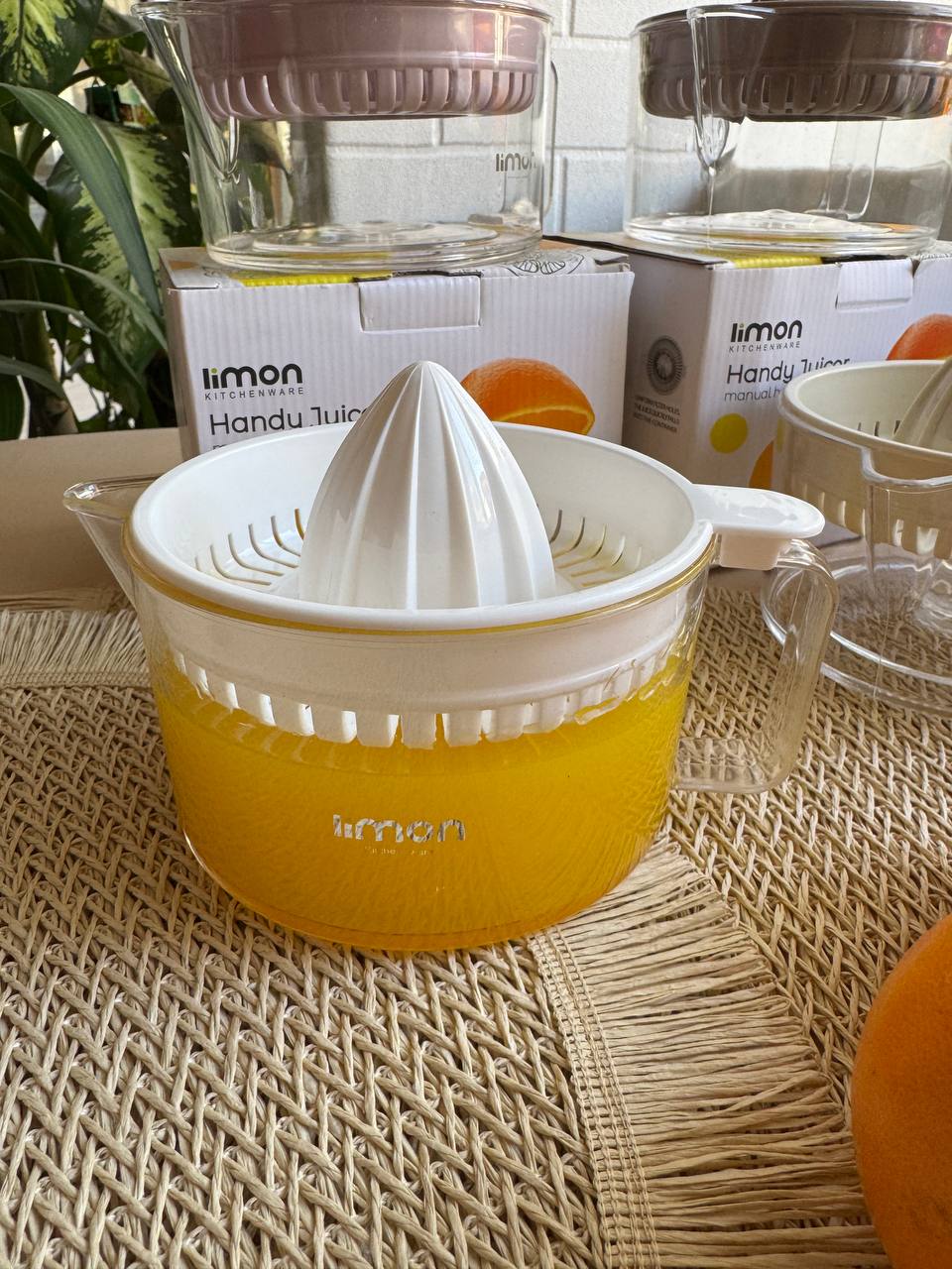 آبمیوه گیری لیمون  