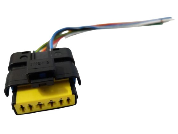 سوکت چراغ جلو سمند LX و پمپ بنزین (پژو405 ،سمند،پرشیا)