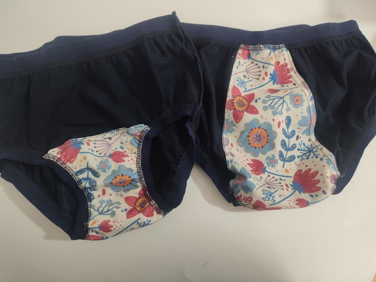 شورتکس حراجی رنگ سرمه ای سایز M