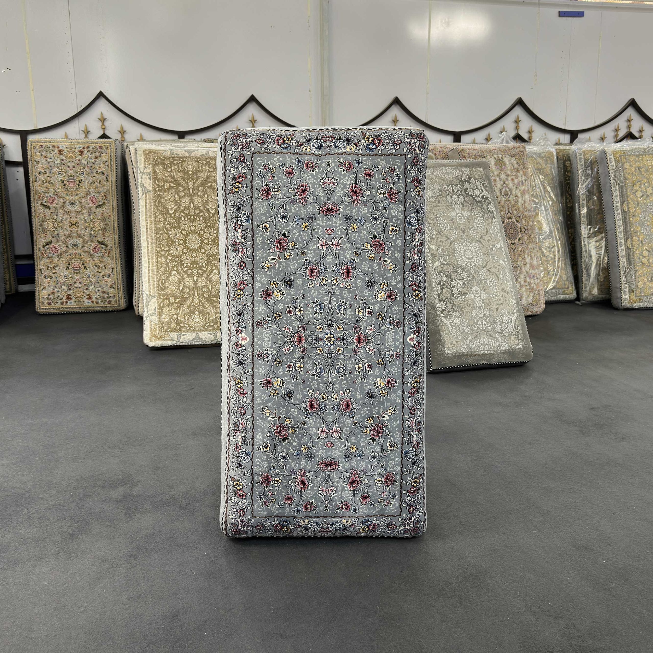 پشتی  ماندانا ، 1200 شانه ، کد 05