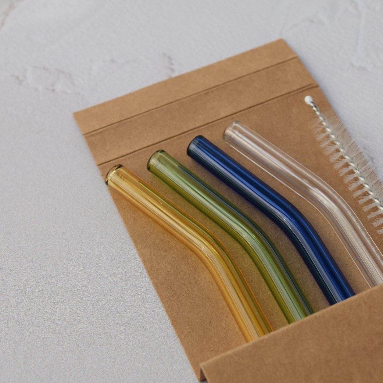 پک 4 تایی نی رنگی همراه نی شور