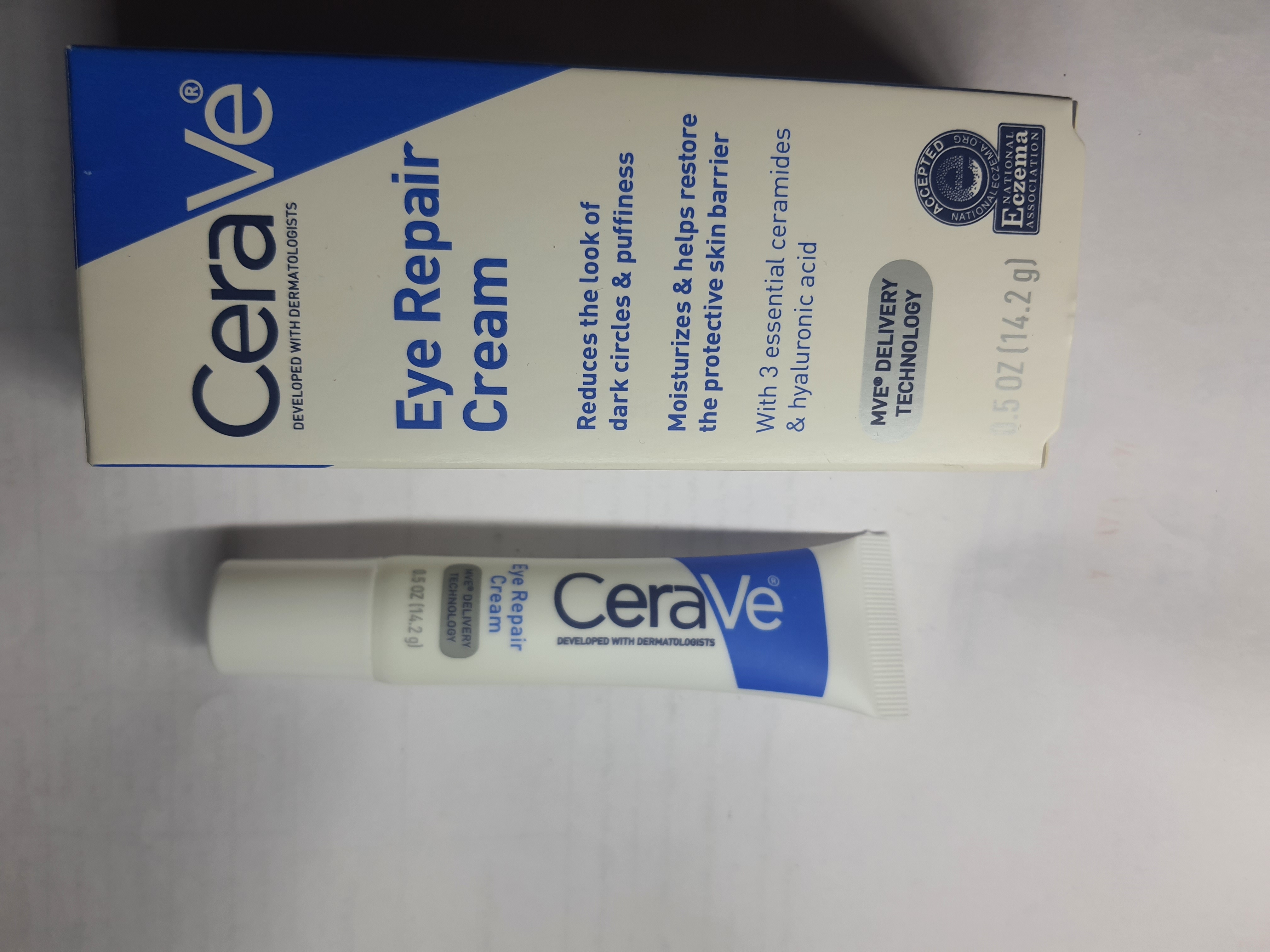 کرم دور چشم سراوی ای ریپیر کرم