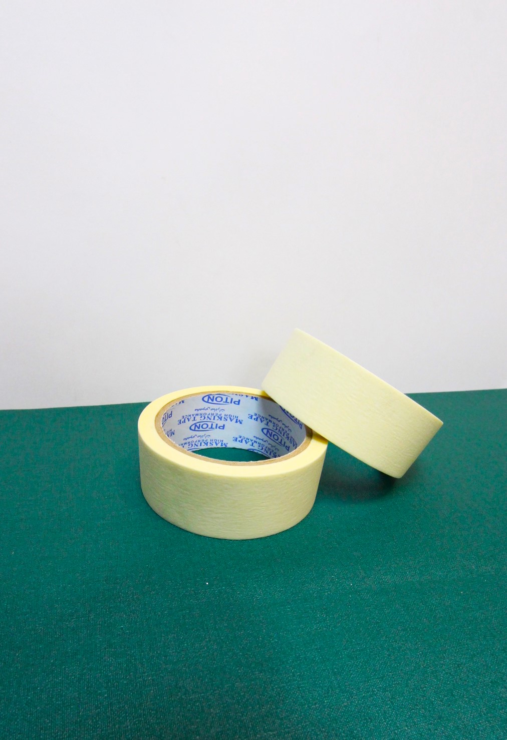 چسب پهن کاغذی