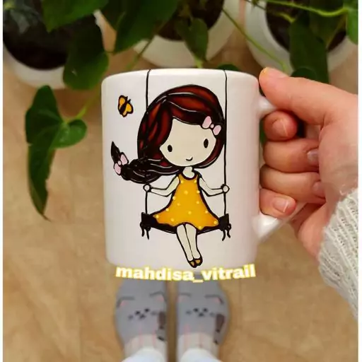 ماگ دخترک تاب سوار