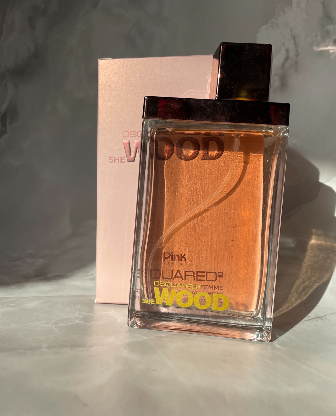ادکلن ادوپرفیوم زنانه شی وود حجم 100‌میلی لیترshe wood