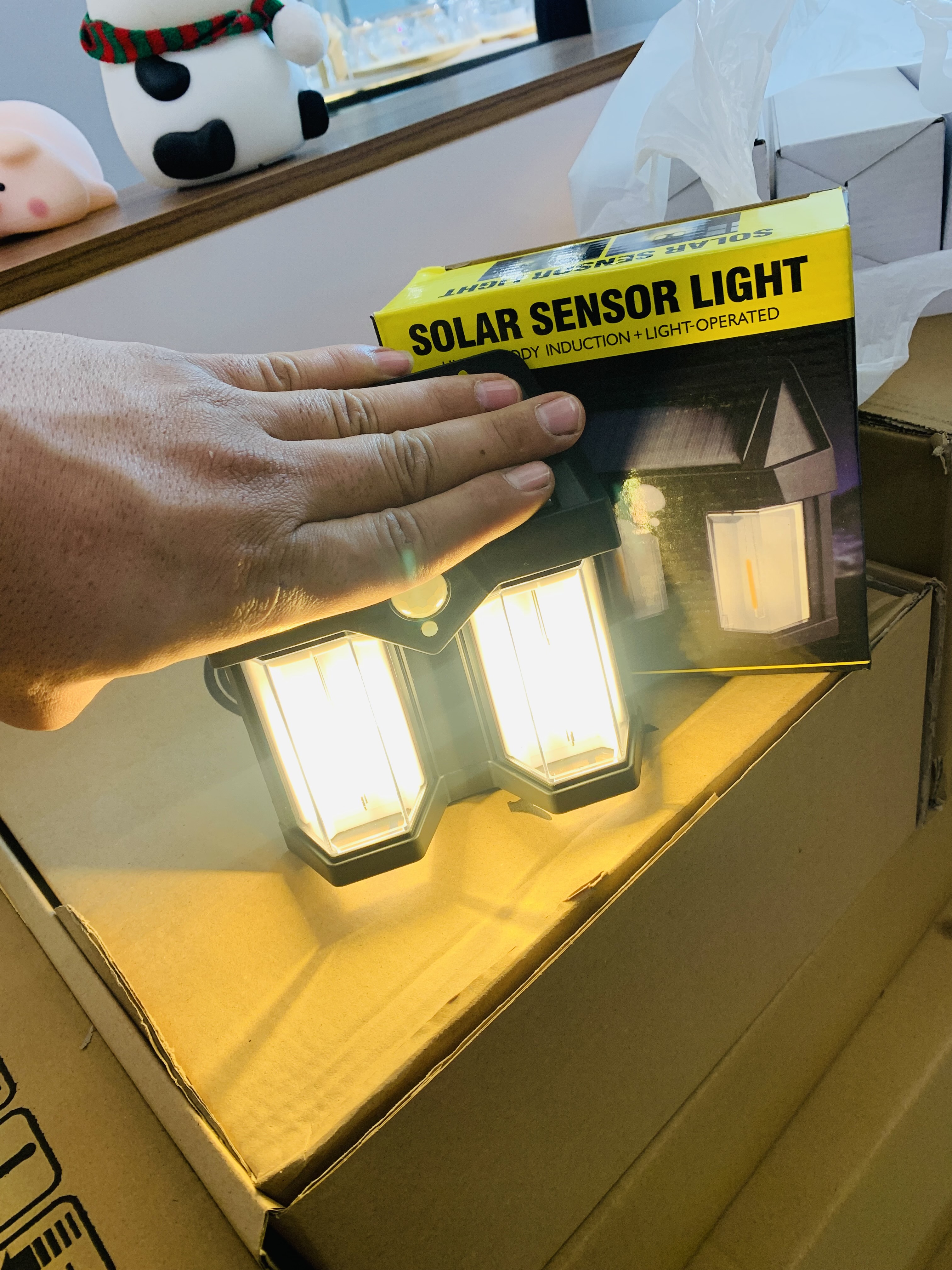 چراغ سولار خورشیدی خانگی و مناسب کمپینگ