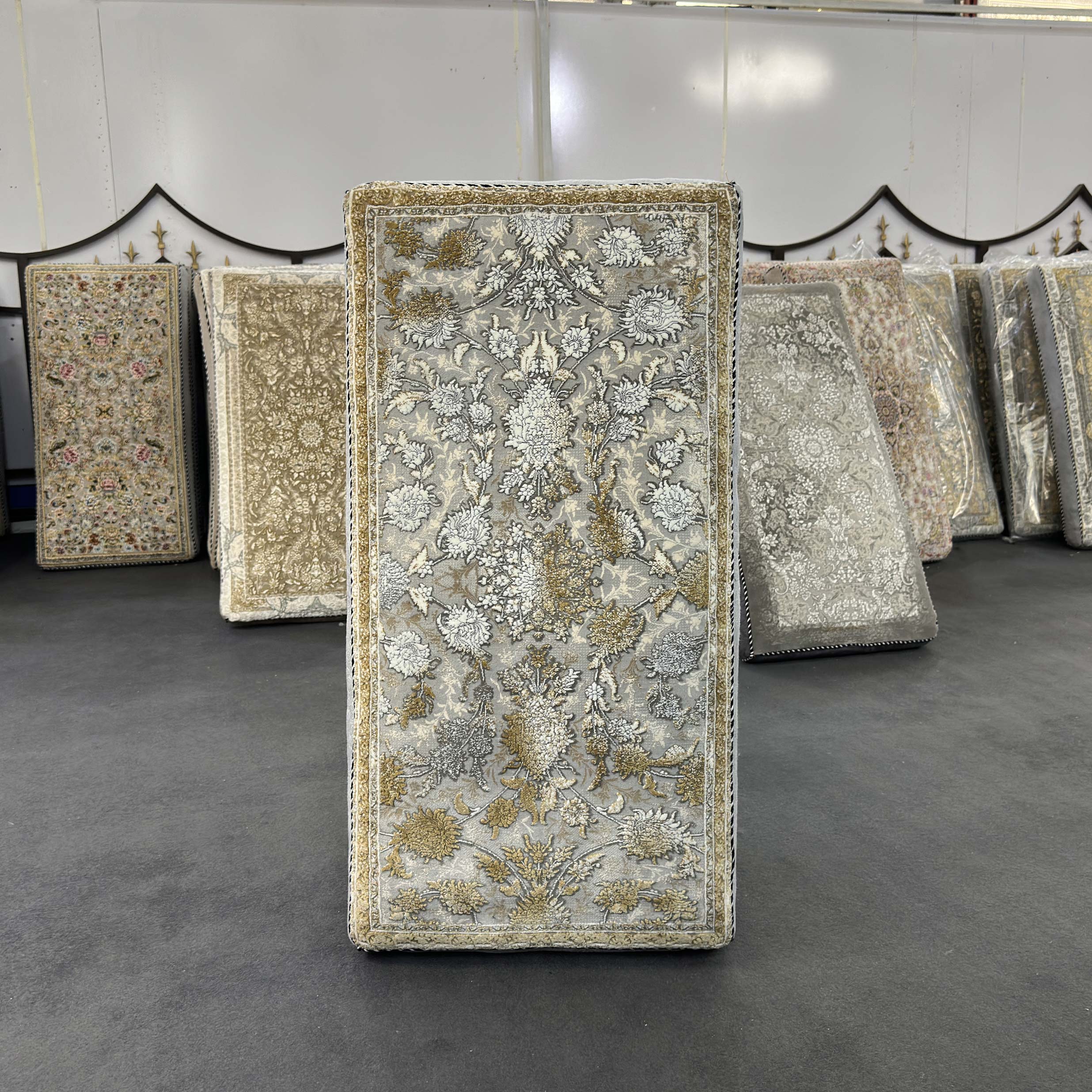 پشتی ماندانا ، 1200 شانه ، کد 021