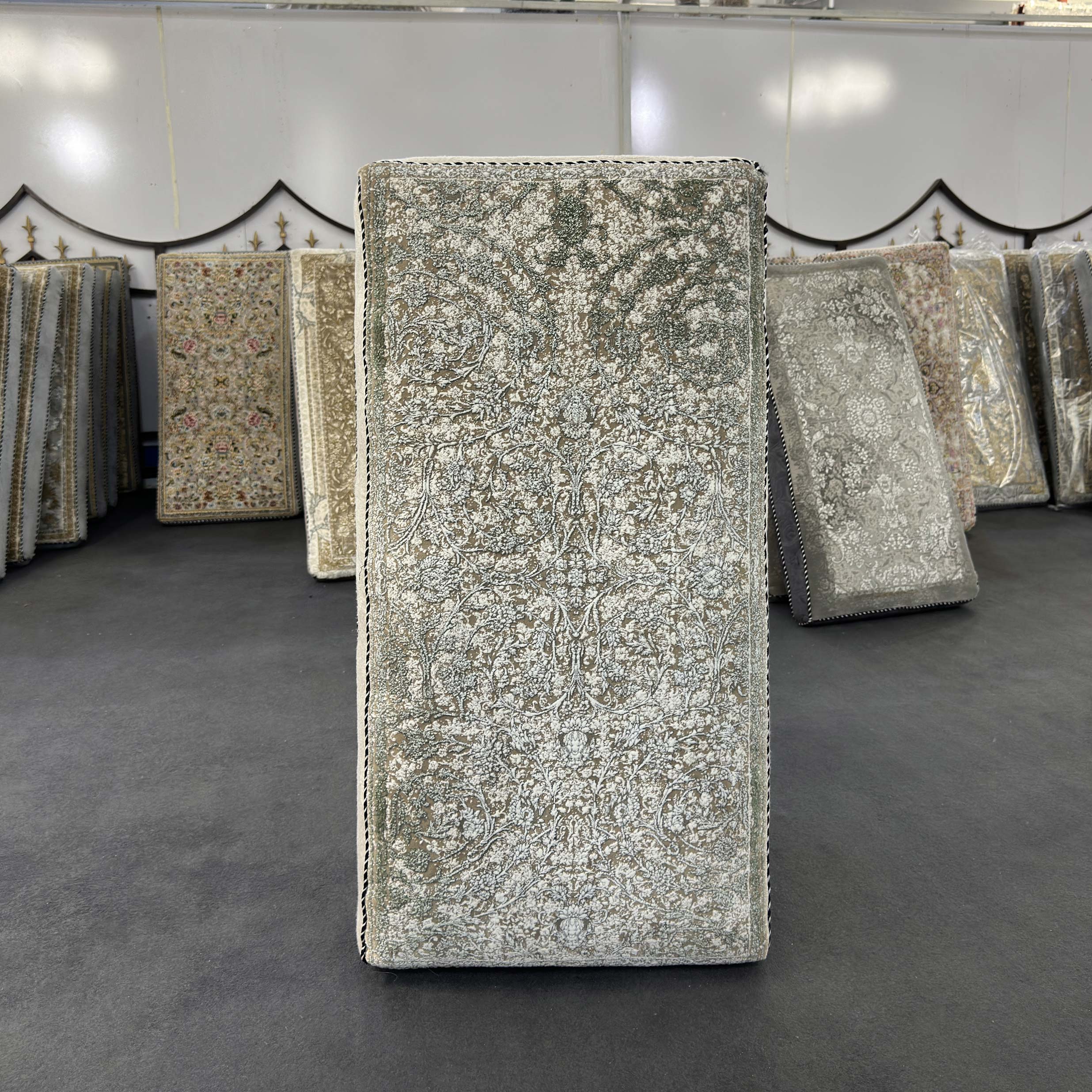 پشتی ماندانا ، 1200 شانه ، کد 028