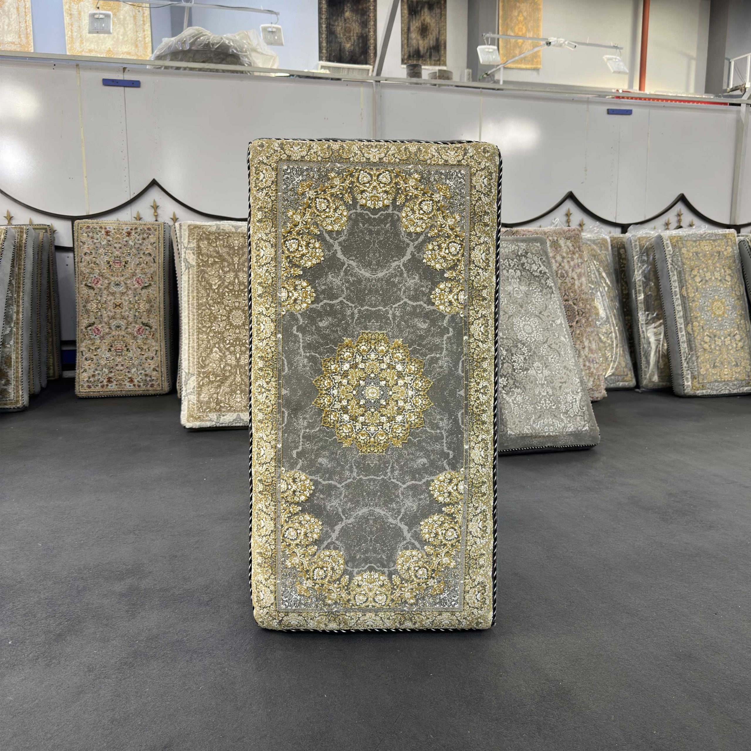 پشتی  ماندانا ، 1200 شانه ، کد 010