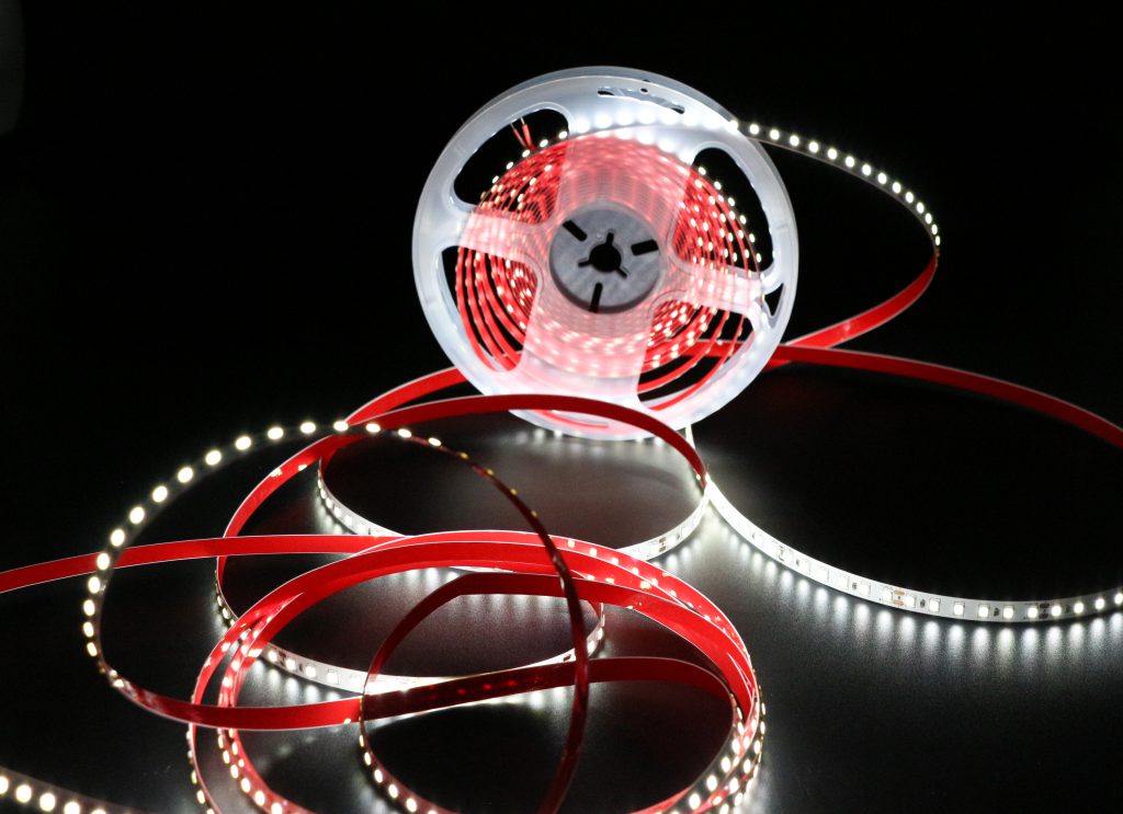 ریسه لاینری 12 ولت لیان نور