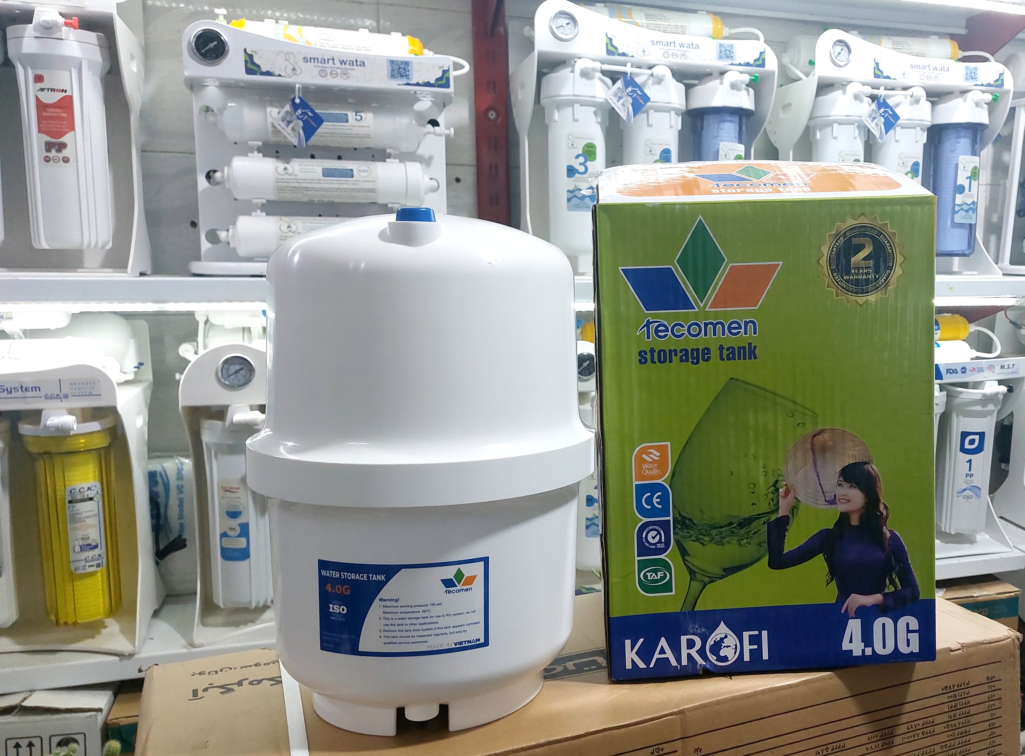 مخزن تصفیه آب تکومن ویتنام اصل 4 گالن (پس کرایه)