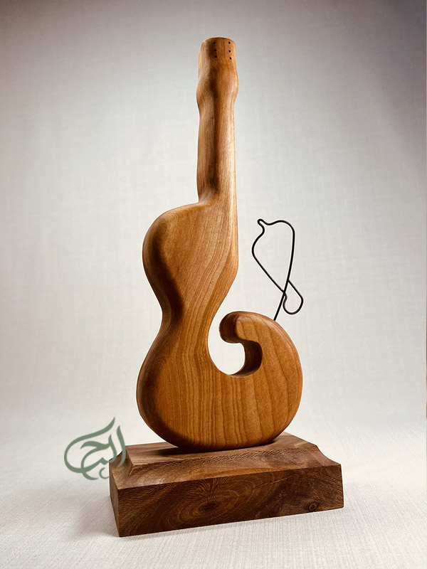 مجسمه چوبی دستساز دکوری گیتار و پرنده برای عاشقان موسیقی