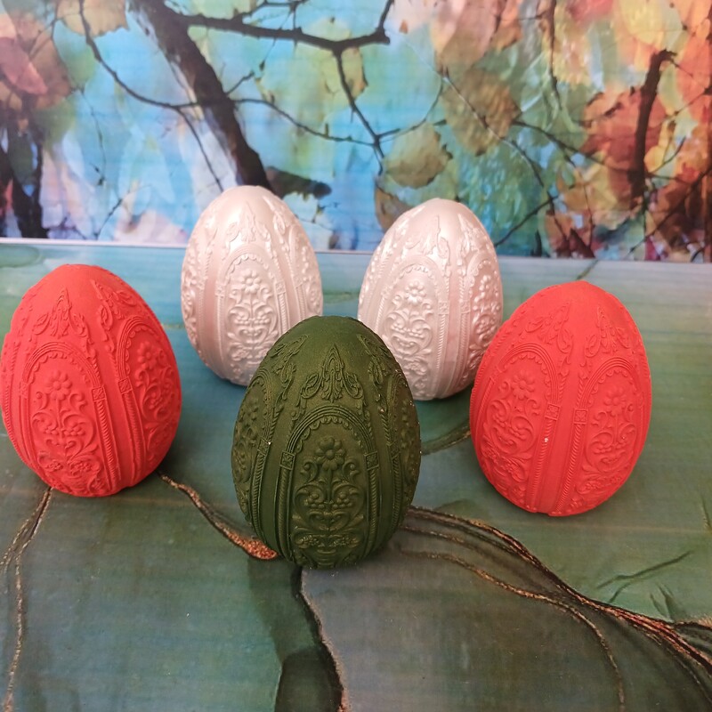 تخم مرغ کتیبه ای رنگ شده(هفتسین)رنگبندی دلخواه