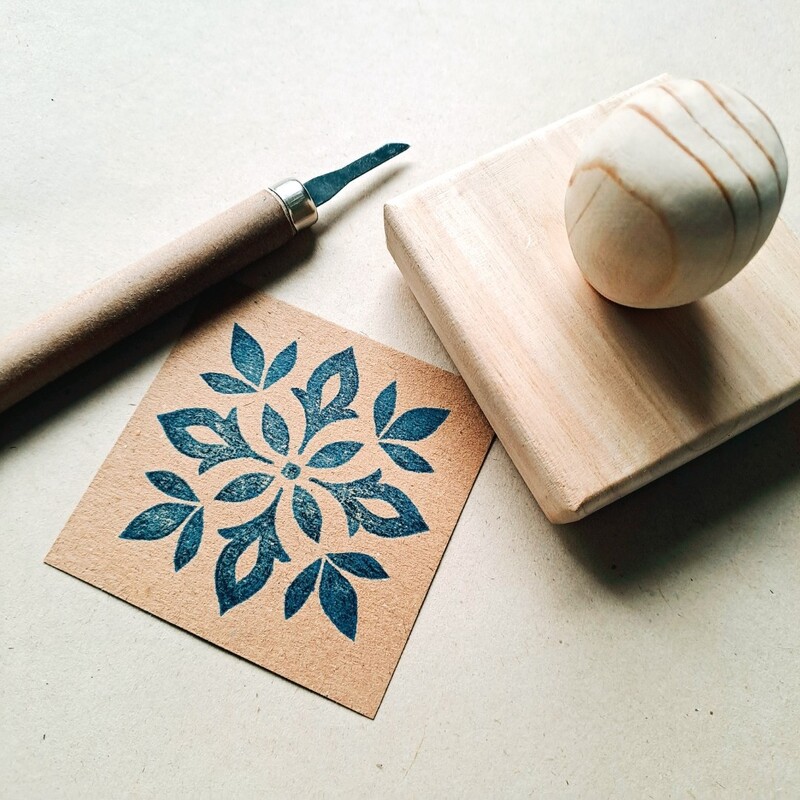 مهر دستساز گل اسلیمی برای طراحی پارچه و لباس و روسری و کاغذ کادو