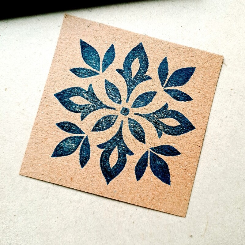 مهر دستساز گل اسلیمی برای طراحی پارچه و لباس و روسری و کاغذ کادو