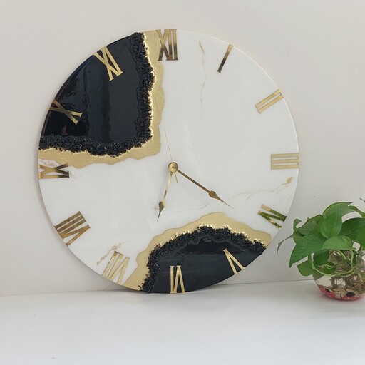 ساعت دیواری چوب و رزین (سایز 60سانت) طرح روسی کارشده با سنگ طبیعی رنگ مشکی سفید قابل اجرا دررنگ دلخواه شما موتورتایوانی