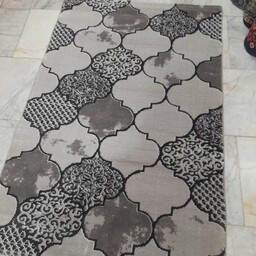 فرش فانتزی طرح پتینه یک و نیم متری رنگ طوسی نقره ای  