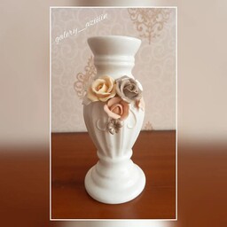 جاشمعی با طرح گل رز برجسته 
گل ها ساخته شده از خمیر چینی 