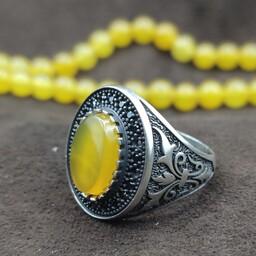 702-انگشتر نقره با سنگ عقیق زرد (همراه با دعای شرف الشمس )-w8.84