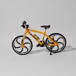 ماکت فلزی دوچرخه کوهستان رنگ زرد طول 17.5 سانتی متر