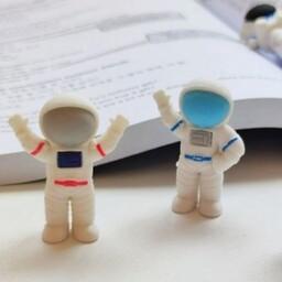 پاکن فانتزی طرح فضانورد بسته 1 عددی (قیمت عمده 6700)
