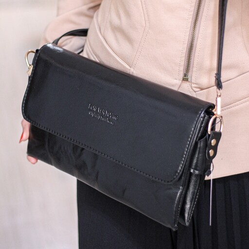 کیف مجلسی زنانه مشکی براق و نیمه براق با بند بلند قابل تنظیم و جادار 
