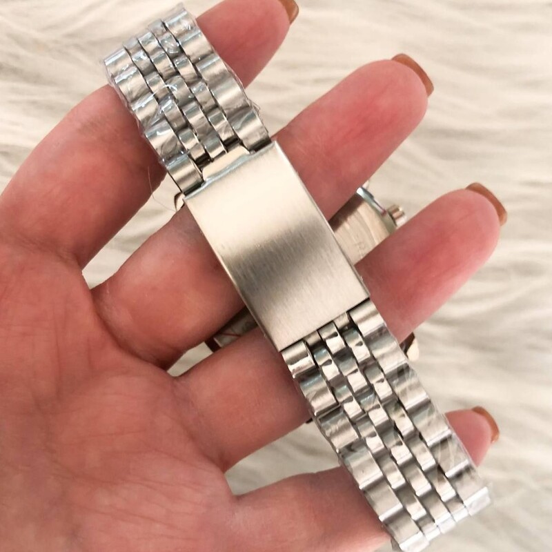 ست ساعت زنانه مردانه رومانسون استیل نقره ای  پک دستبند و حلقه