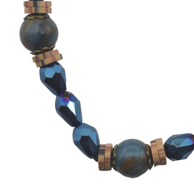 دستبند زنانه مهره ای آبی و کرم مدل شیرین کد0225