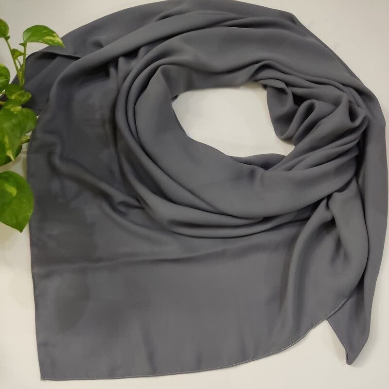روسری کرپ حریر طوسی قواره 130  فاطیما(خرید مستقیم از تولید کننده)