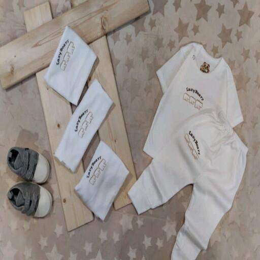لباس نوزادی و سیسمونی بلوز استین کوتاه و شلوار طرح سفید سایز 0تا3